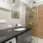 Apartamento Bright Obrońców Wybrzeża With Parking By Renters